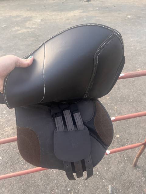 Sella mista Norton  17.5" - 2023