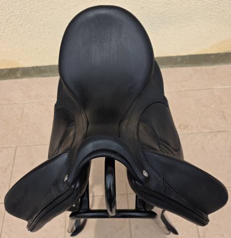 Sella da dressage Devoucoux  17.5" - 2020