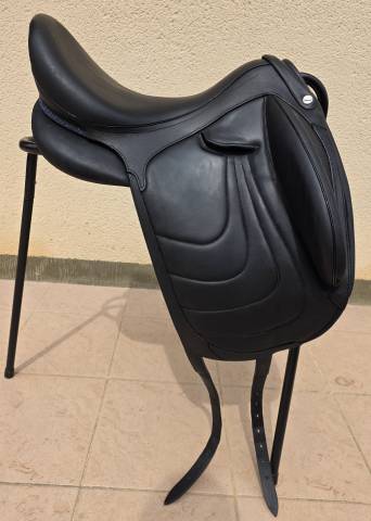Sella da dressage Devoucoux  17.5" - 2020