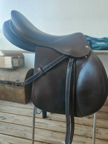 Sella da salto ostacoli Forestier  18" - 2017