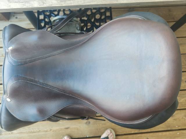 Sella da salto ostacoli Forestier  18" - 2017