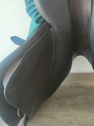 Sella da salto ostacoli Forestier  18" - 2017