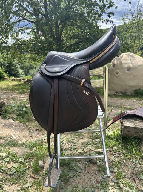 Sella da salto ostacoli CWD  16" - 2019