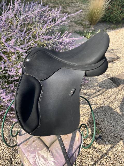 Altra sella Wintec  18" - 2025