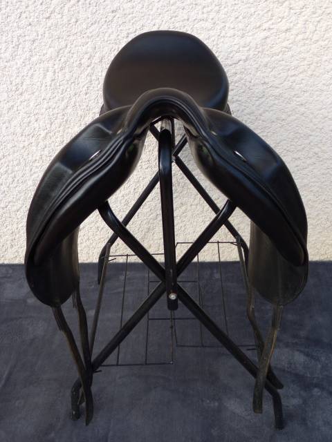 Sella da dressage Devoucoux  17.5" - 2011