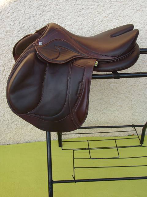 Sella da salto ostacoli Devoucoux Chiberta Enara 17.5" - 2025