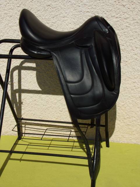 Sella da dressage Devoucoux  18" - 2021
