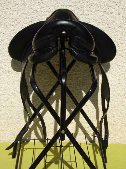 Sella da dressage Devoucoux  18" - 2021