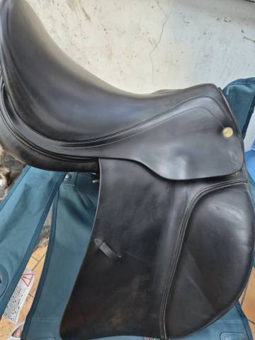 Sella da dressage Prestige Italia Leonardo  17.5" - 2018