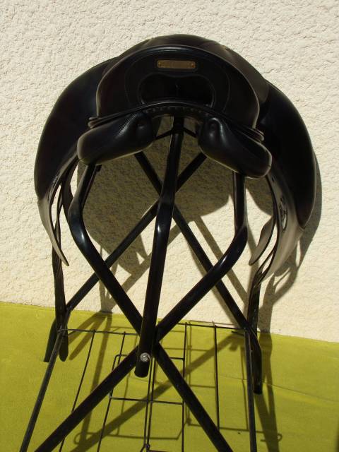 Sella da dressage Delgrange  17.5" - 2014