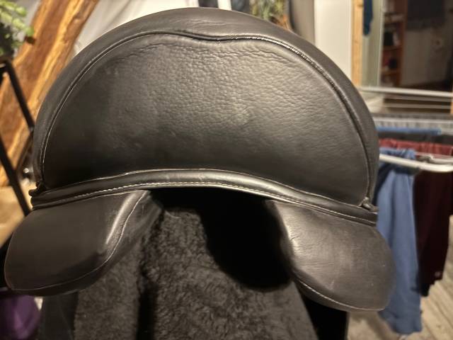 Sella da dressage Forestier  17" - 2022