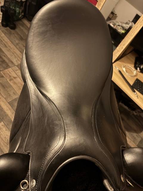 Sella da dressage Forestier  17" - 2022
