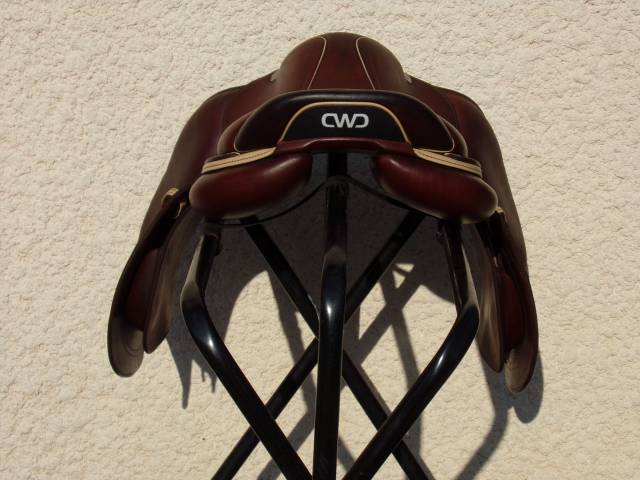 Sella da salto ostacoli CWD  17" - 2022