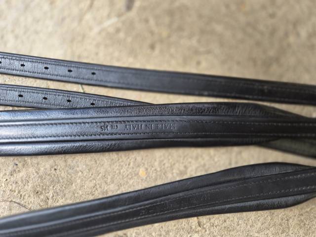 Sella da salto ostacoli Prestige Italia  17.5" - 2015