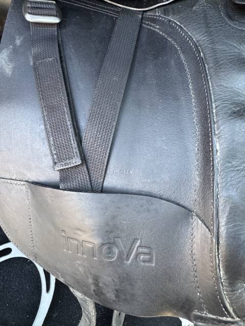 Sella da dressage Bates  17.5" - 2021