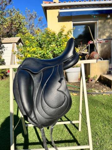 Sella da dressage Antar&egrave;s  17.5" - 2022