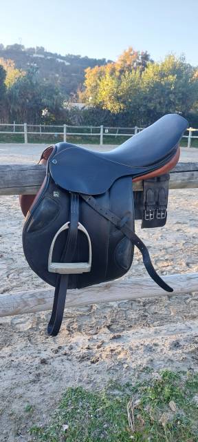 Sella da salto ostacoli Stubben Cavaleria rc 18" - 1996
