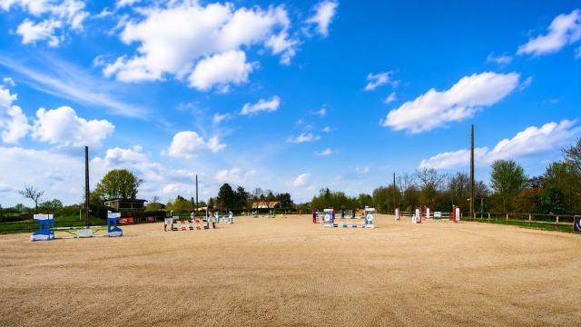 Centro ippico In vendita Deux-S&egrave;vres