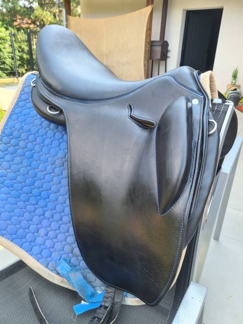 Sella mista  Manta Cuir 17.5" - 2021