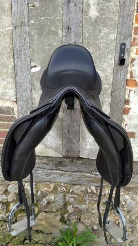 Sella da dressage Fairfax Classic Moveavle Block Dressage 17.5" - 2018