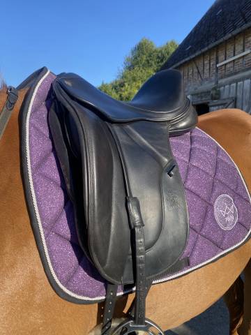 Sella da dressage Fairfax Classic Moveavle Block Dressage 17.5" - 2018