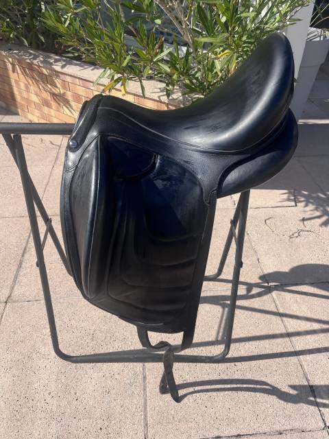 Sella da dressage Devoucoux  17.5" - 2017