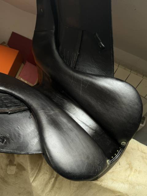 Sella da dressage Devoucoux  17.5" - 1996