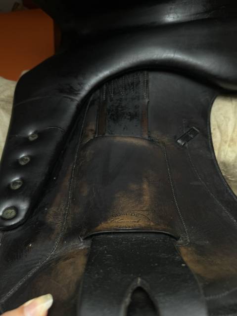 Sella da dressage Devoucoux  17.5" - 1996