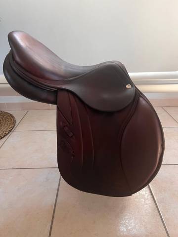 Sella da salto ostacoli CWD  16.5" - 2016