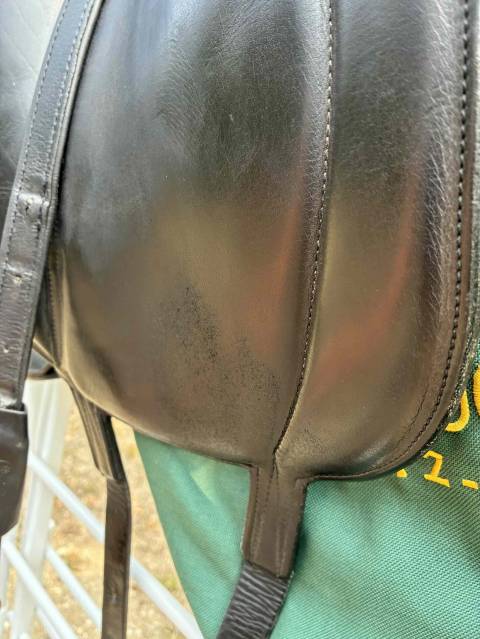 Sella da dressage Devoucoux  17.5" - 2012