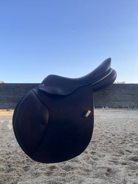 Sella da salto ostacoli GBS  17" - 2018