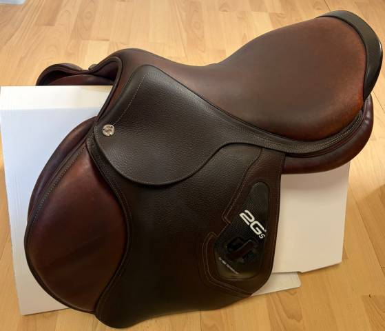Sella da salto ostacoli CWD 2Gs 17.5" - 2024