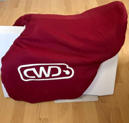 Sella da salto ostacoli CWD 2Gs 17.5" - 2024