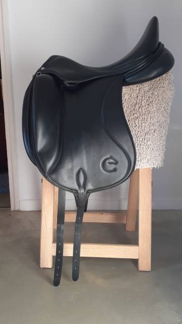 Sella da dressage  Olivier Arnal Dressage  17.5" - 2023