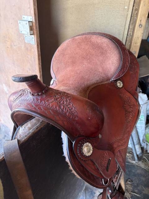 Sella western  HWEST saddlery  17.5" - 2017