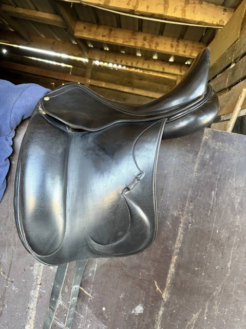 Sella da dressage Brunet-Pineau  17" - 2024
