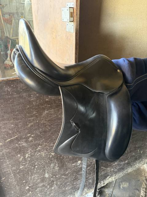 Sella da dressage Brunet-Pineau  17" - 2024