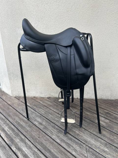 Sella da dressage Forestier  17.5" - 2019