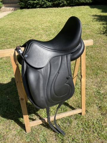 Sella da dressage Antar&egrave;s  17" - 2026