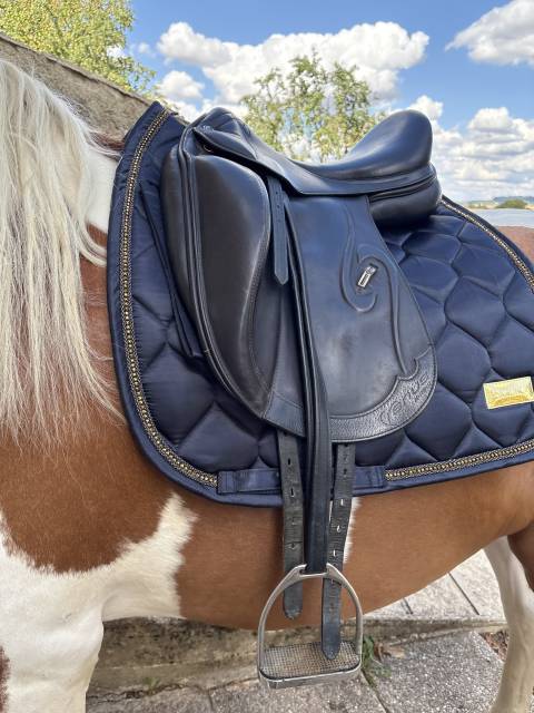 Sella da dressage Prestige Italia  17" - 2011