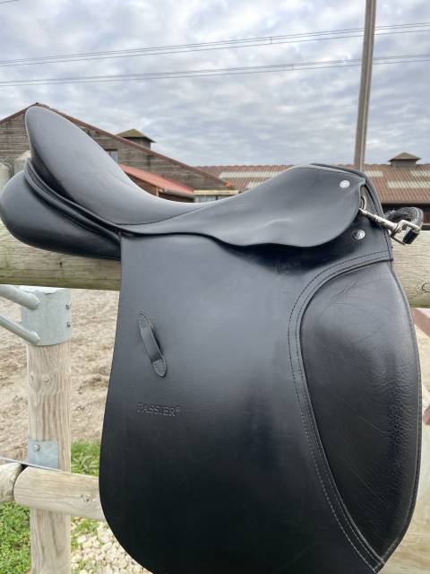 Sella da dressage Passier Hubertus Schmidt 17" - 2009