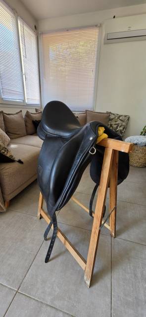 Sella da dressage Childeric  17.5" - 2021