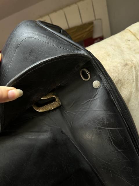 Sella da dressage Devoucoux  17.5" - 1996