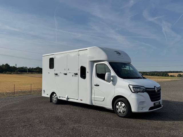 Van per Cavalli TBST RENAULT MASTER 2023 Occasione