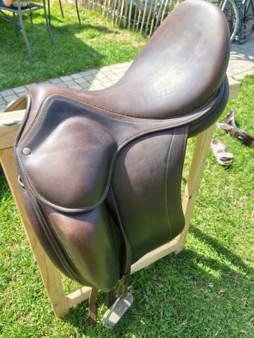 Sella da dressage Childeric  17.5" - 2012