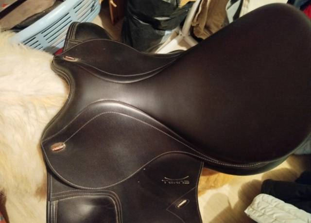 Sella da dressage Tekna  17.5" - 2017