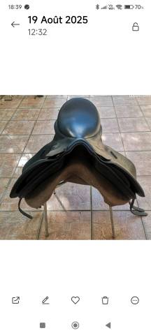 Sella da dressage Bates  17.5" - 2017