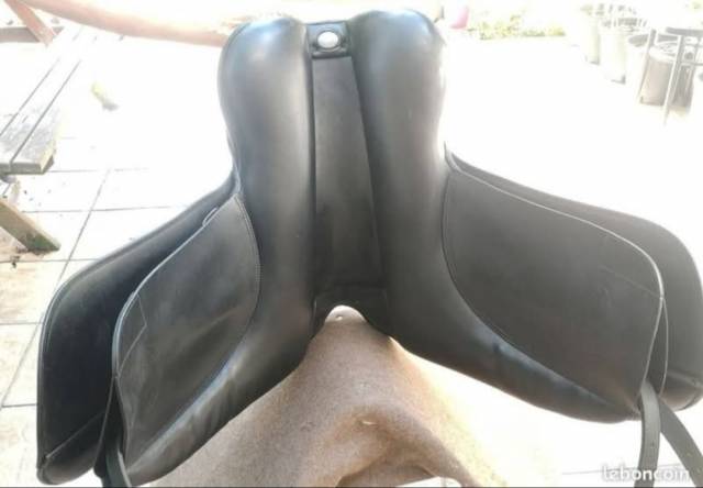 Sella da dressage Bates  17.5" - 2017