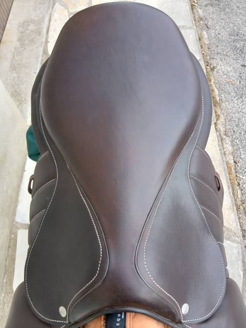 Sella da salto ostacoli Forestier  17" - 2025