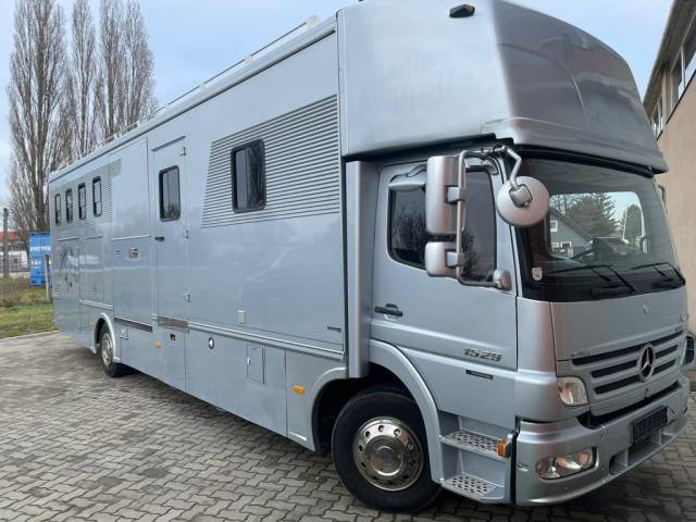 Camion per Cavalli Mercedes MERCEDES-BENZ ATEGO 1529 JL INTERNATIONAL 7 2008 Occasione